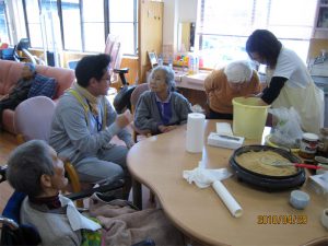 皆さんのお手伝い中